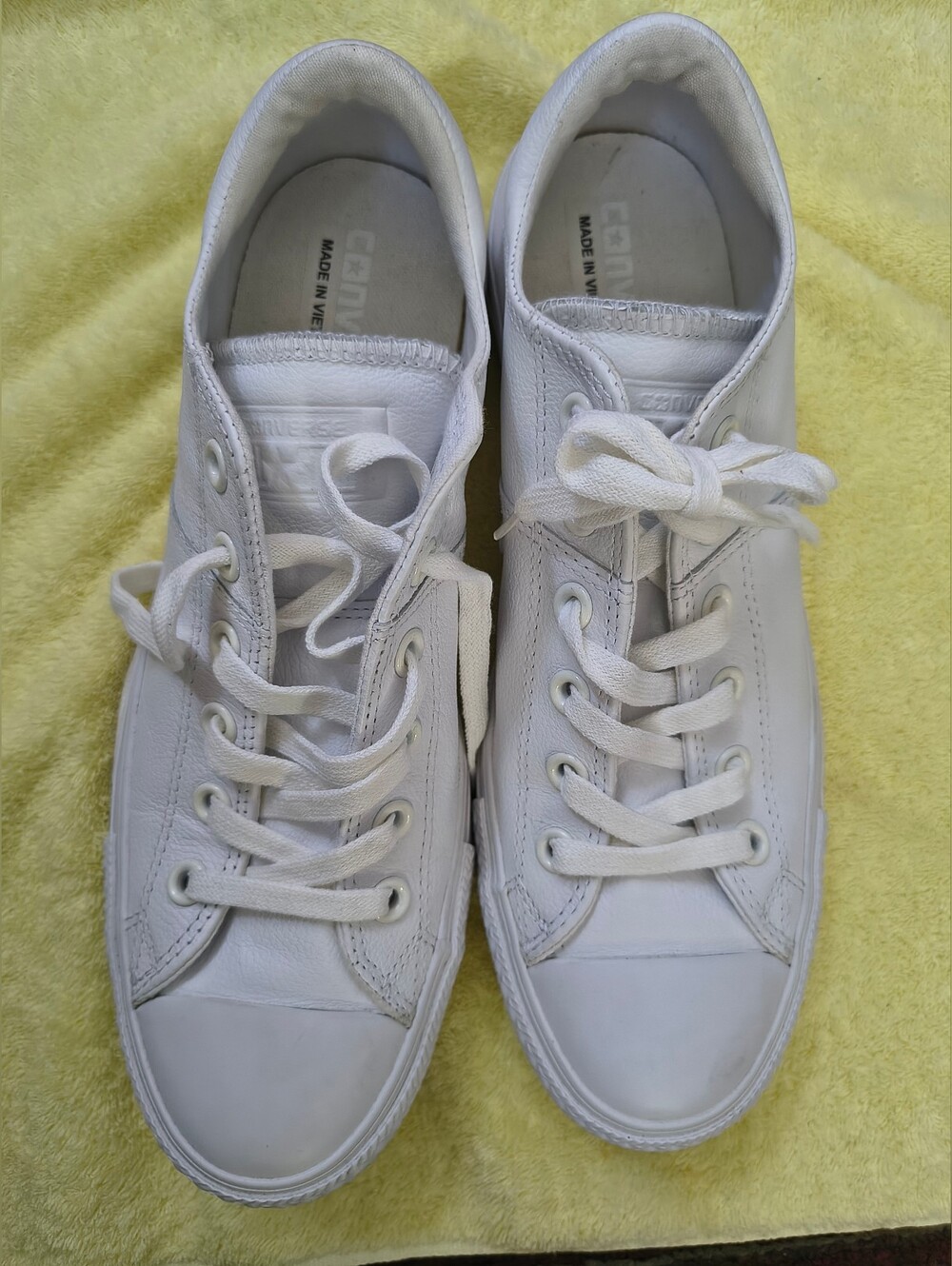 Converse Women's White Athletic Shoes